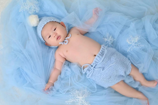 双鸭山宝宝大便黄白色